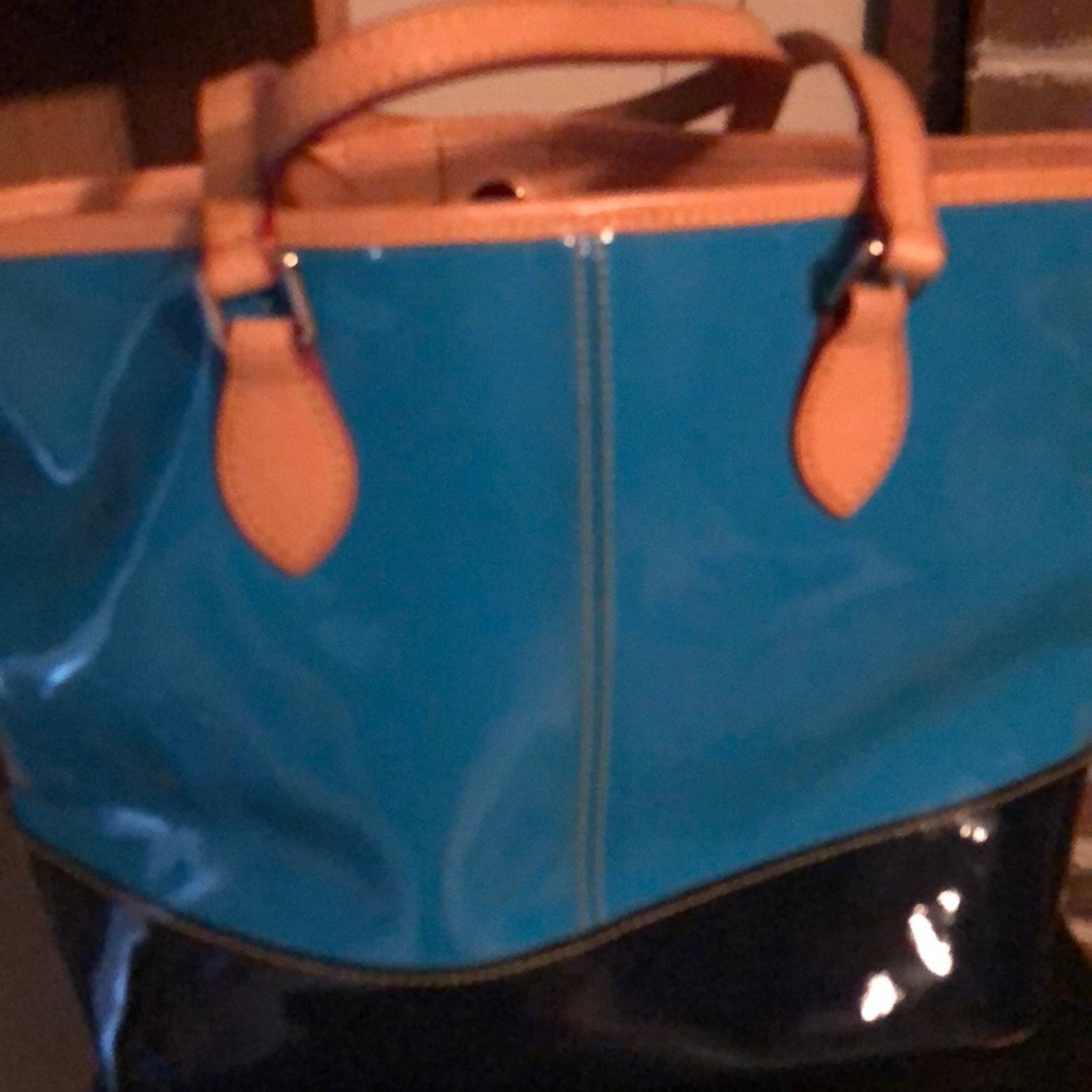 Handbag - Picture 3 of 3